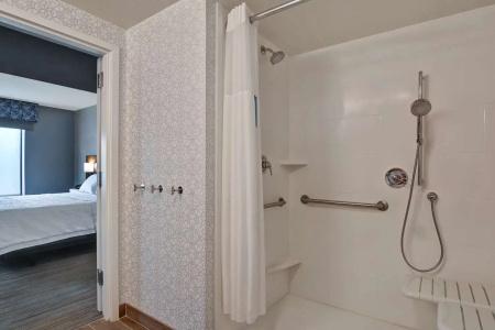 Hampton Inn & Suites/St. Petersburg-Ulmerton Road - 40