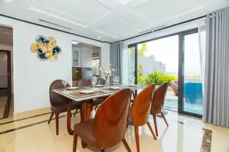 Jade Ha Long - 5