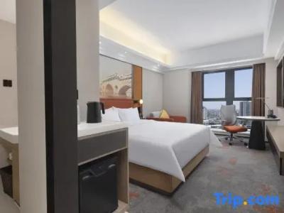 Hampton by Hilton Waishuangnan - 70