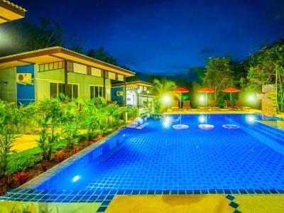 Chomphu Resort - 16