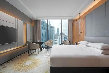 Hyatt Regency Bangkok Sukhumvit - 30