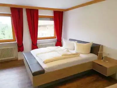 Oyer Hof - 37