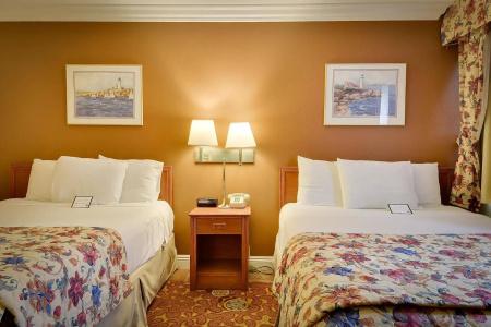Vagabond Inn - 14