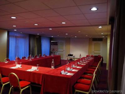 De Bourbon Grand Hotel Mercure Bourges - 15