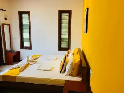 Sam's Guest House - 36