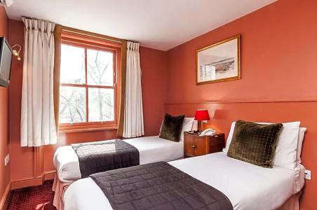 The Castleton - 23