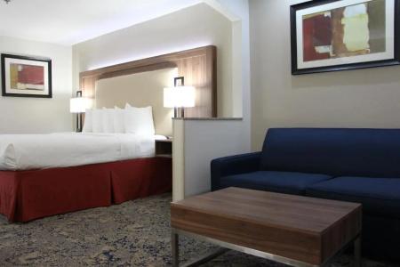 Best Western Plus Airport - Kci East - 43