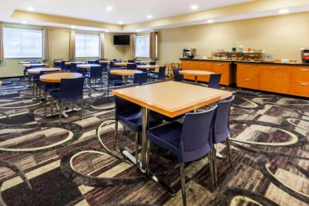 La Quinta Inn by Wyndham Ft. Lauderdale Northeast - 13