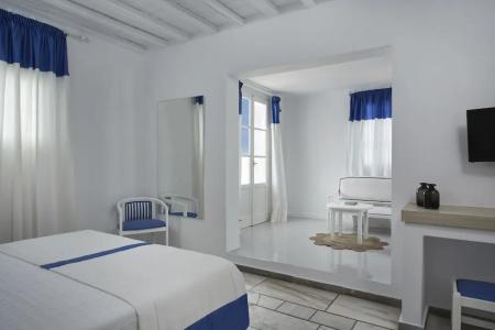 Mr. and Mrs. White Tinos - 103