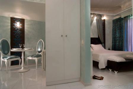 The Marblous Athens - 31