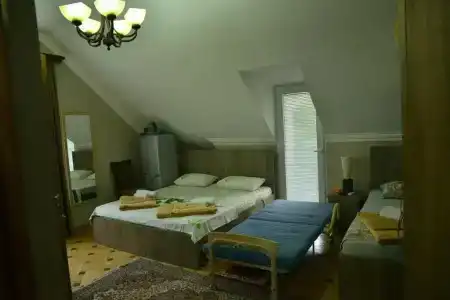 Квариати - 31