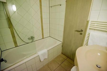 RingAlpenhof - Patchworkhotel - 40