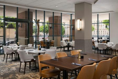 Embassy Suites - 34