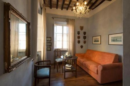 Al Porto Di Lucca b&b - 41