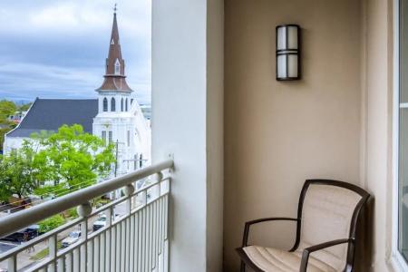 Courtyard by Marriott Charleston Historic District - 47