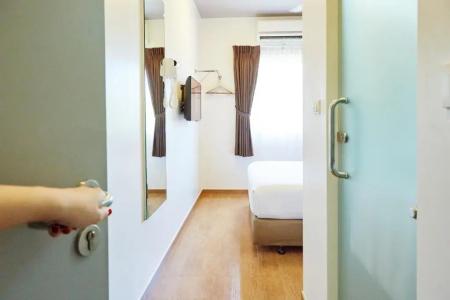 Red Planet Bangkok Asoke - Sha Extra Plus - 69