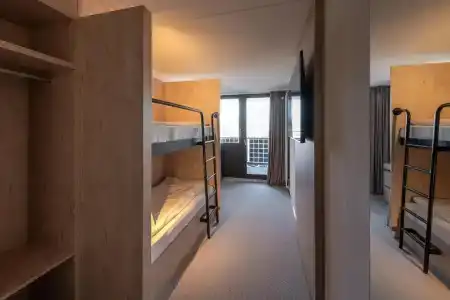 Victoria & Residence - 40