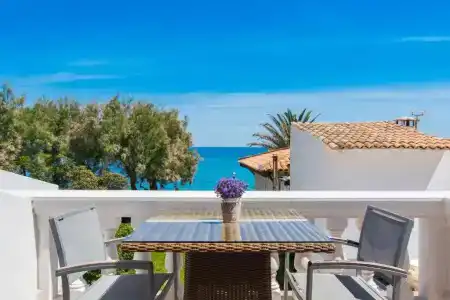 The Sea Club - 90