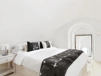 Astra Suites - 124