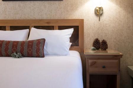 GetAways at Olympic Village Inn - 17