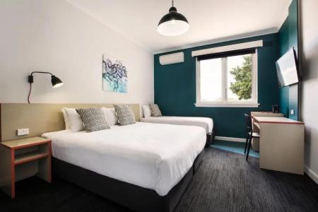 Greenacre - 27