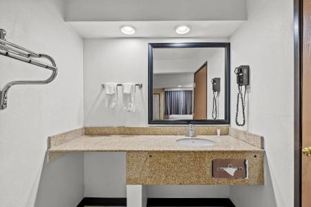 Days Inn by Wyndham Tucson Airport - 8