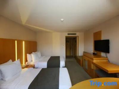 Ramada by Wyndham Songdo - 93