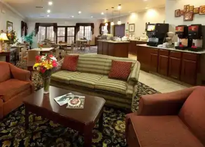Quality Inn & Suites Near University - 16