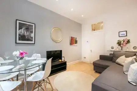 Urban Chic - Fitzrovia - 5