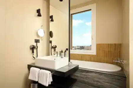 Best Western Biri - 85