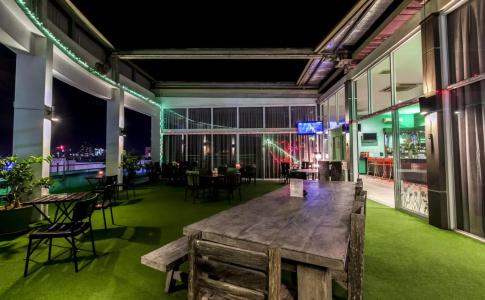The Limetree, - 17