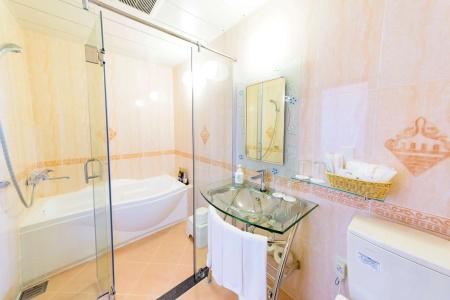 Best Western Okinawa Kouki Beach - 45