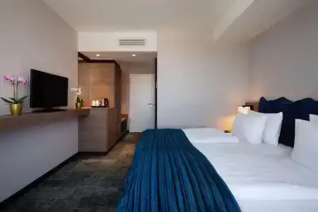 Holiday Inn Berlin City Center East Prenzlauer Berg, An Ihg - 4
