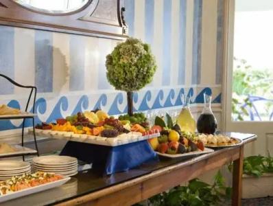 Blue Lantern Inn, a Four Sisters Inn - 21