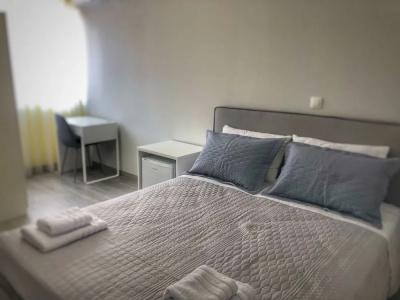 Raise Boutique Rooms in the Center of Athens - 4