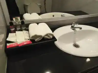 Bangkok Travel Suites - 7