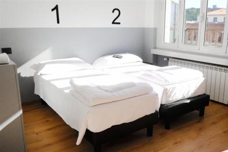 lo Hostel - 3