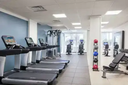 Hilton & Spa - 24