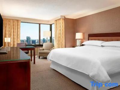 Sheraton Centre - 55