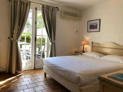 Hôtel Jas Neuf - 3