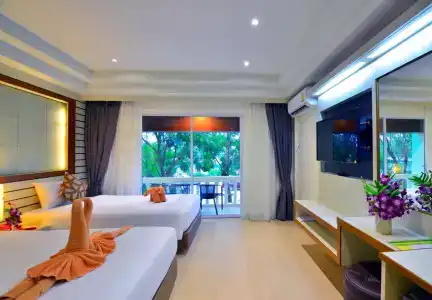 Windmill Resort Pattaya - 5