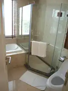 Thomson Residence - 85