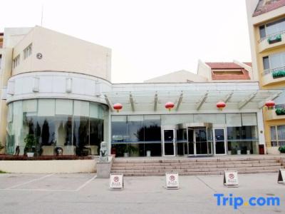 Qingdao Meteorological Holiday - 24