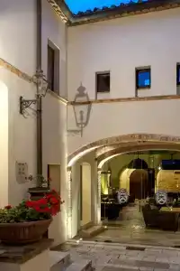 Castello di Velona - The Leadings of the World - 0