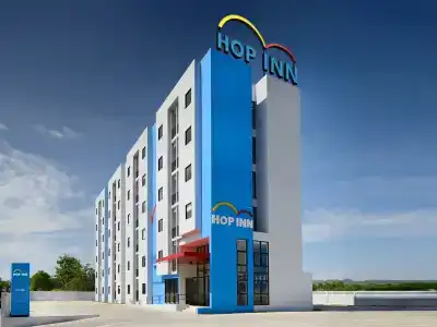 Hop Inn Surin - 0