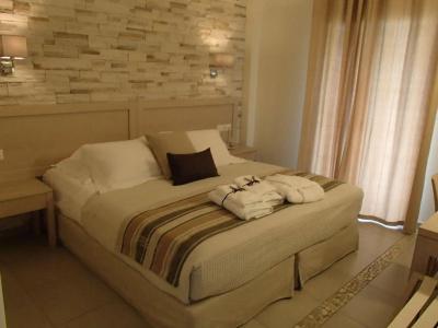 Ikion Eco Boutique - 2