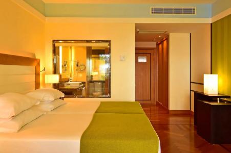 Pestana Promenade Ocean Resort - 11