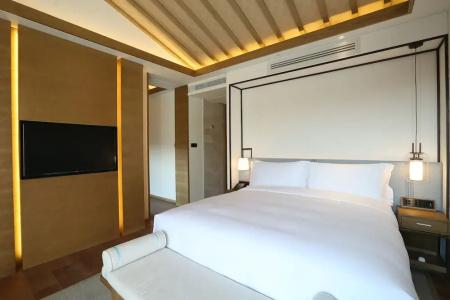 The Sifang Nanjing, Autograph Collection - 73