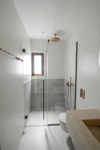 Charisma and Wellness Suites - 7