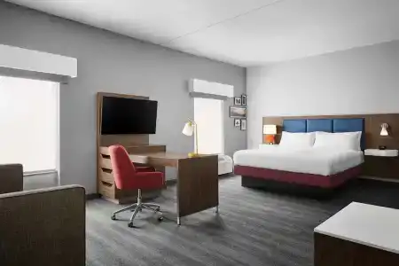 Hampton Inn & Suites Charlotte Steele Creek Road, Nc - 86
